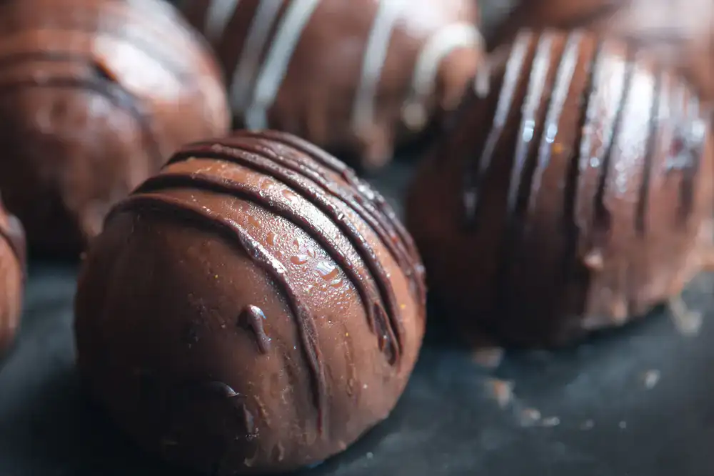 Advanced truffle rolling